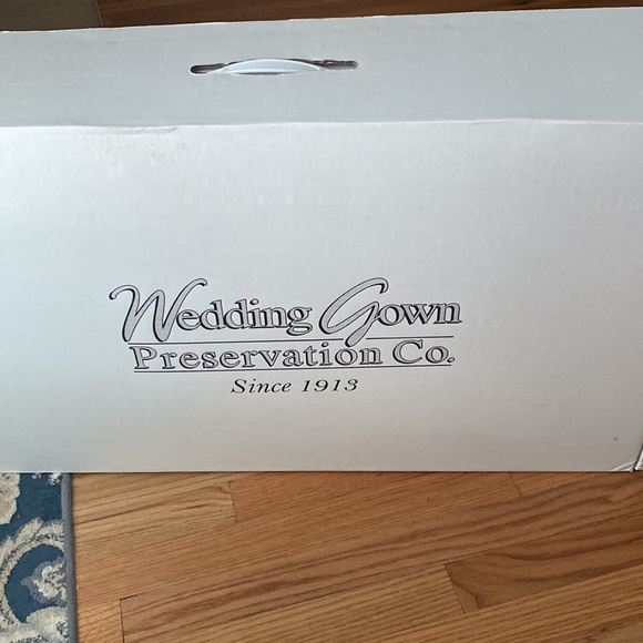 Wedding dress - Picture 4 of 5